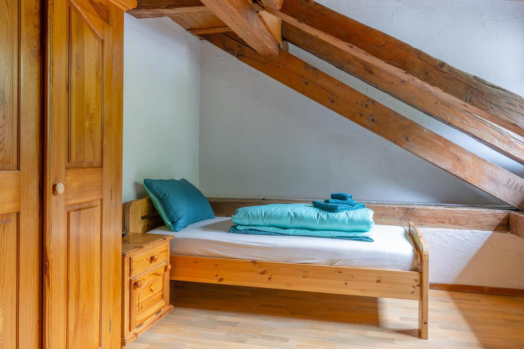 Chrona Bed & Breakfast Jenaz ห้อง รูปภาพ
