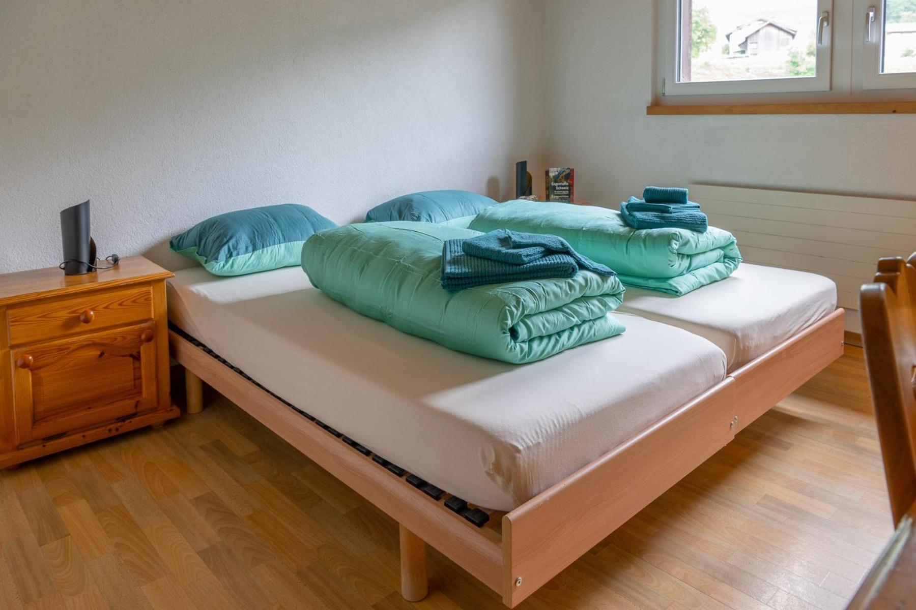Chrona Bed & Breakfast Jenaz ห้อง รูปภาพ